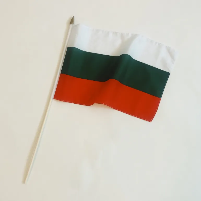 Bulgarien Stofflag på Træpind, 30x45 cm